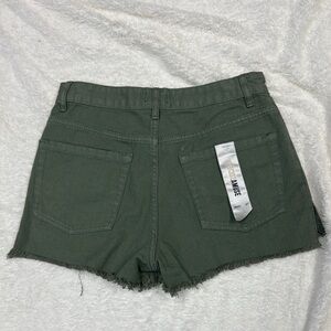 AMUSE SOCIETY DENIM SHORTS SIZE 27